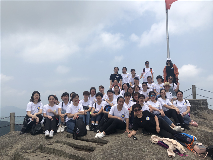 五四精神 薪火相傳 五四精神 薪火相傳