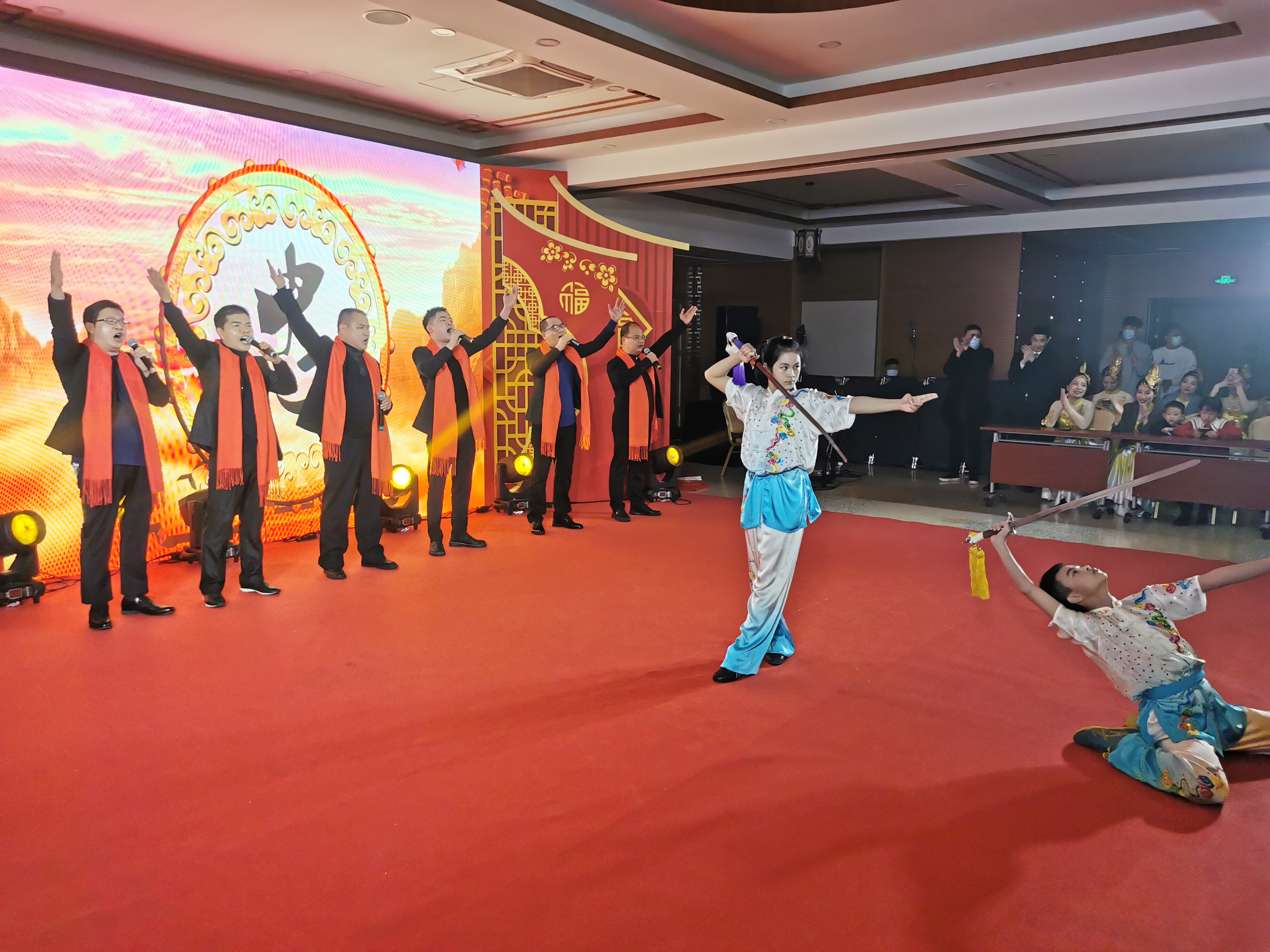不負(fù)韶華 逐夢(mèng)前行丨漳州市中醫(yī)院2021年度表彰大會(huì)暨迎新春晚會(huì)