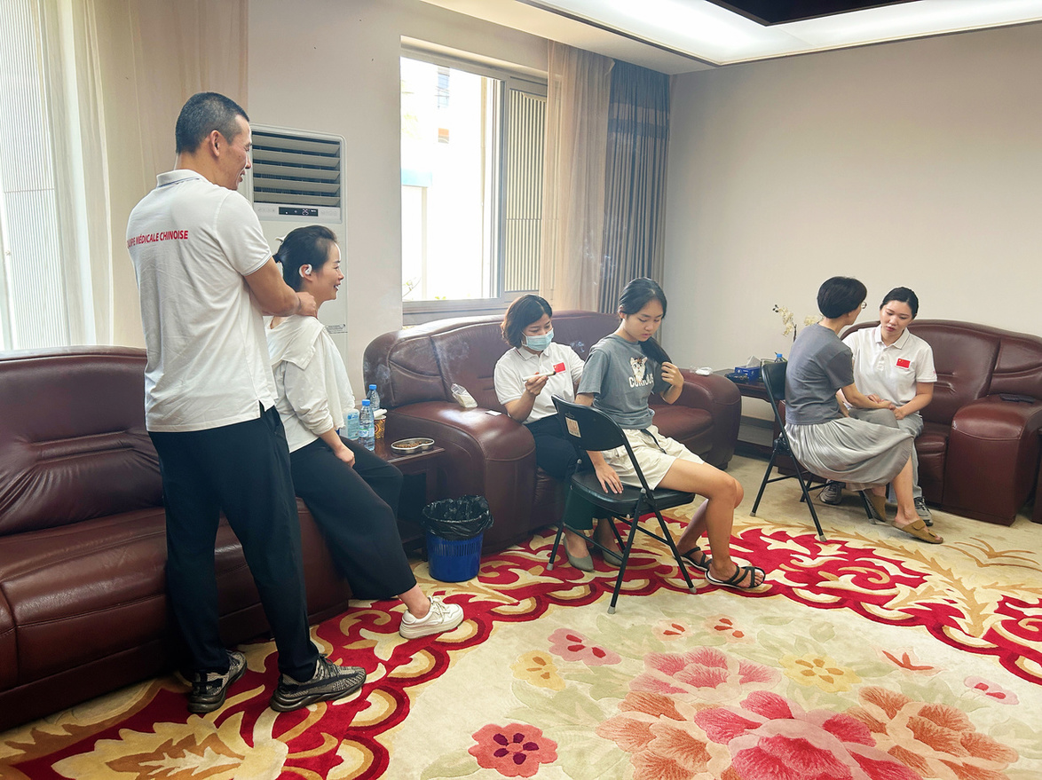 三伏灸治療.jpg